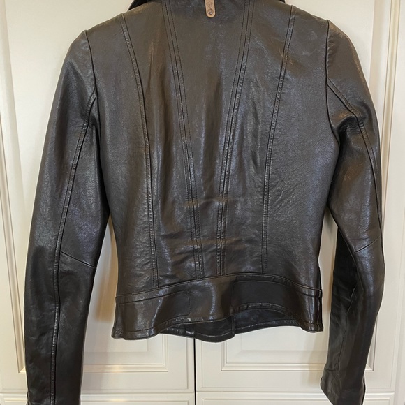 Aritzia Mackage Leather Jacket size xs - Picture 2 of 3